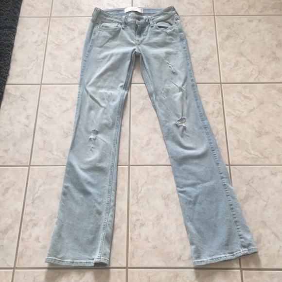 Hollister boot cut jeans. - Picture 2 of 6